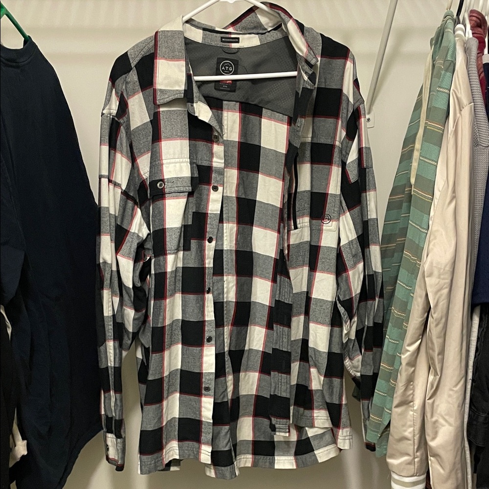 Wrangler ATG Black and White Plaid Shirt XXL